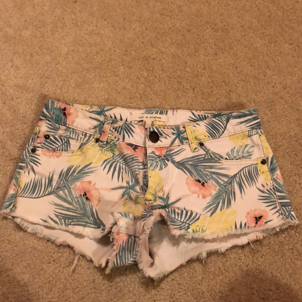 Palm tree shorts